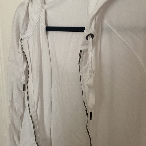 White Gap zip-up hoodie - Picture 4 of 6